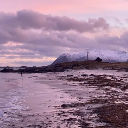 Feriehus Lofoten_beach_eggum *